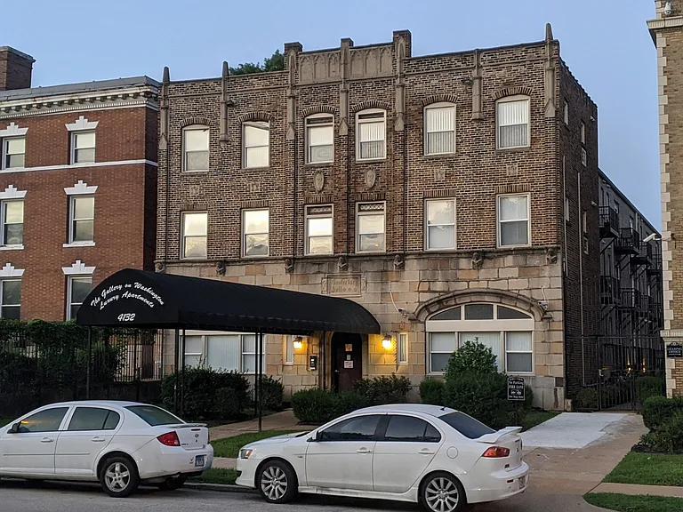 Gallery CWE — Photo 37