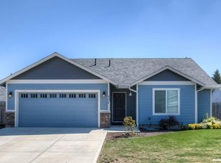 526 N 13th St, Aumsville, OR 97325