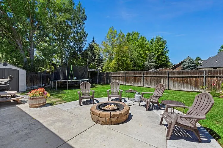 522 E Washakie St — Photo 33