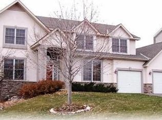 4625 Stonecliffe Dr, Eagan, MN 55122