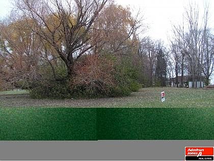 2nd image of 2095 S Point Comfort Rd