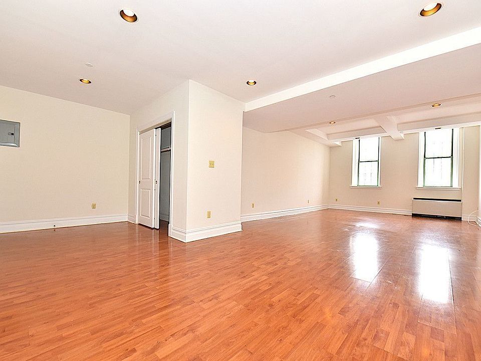 1st image of 45-02 Ditmars Blvd #115