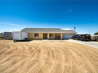 16684 Navajo Rd, Apple Valley, CA 92307