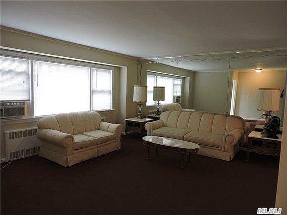 5th image of 709 Foch Blvd