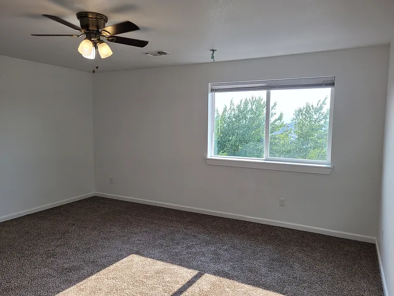2470 Herrington Way — Photo 28