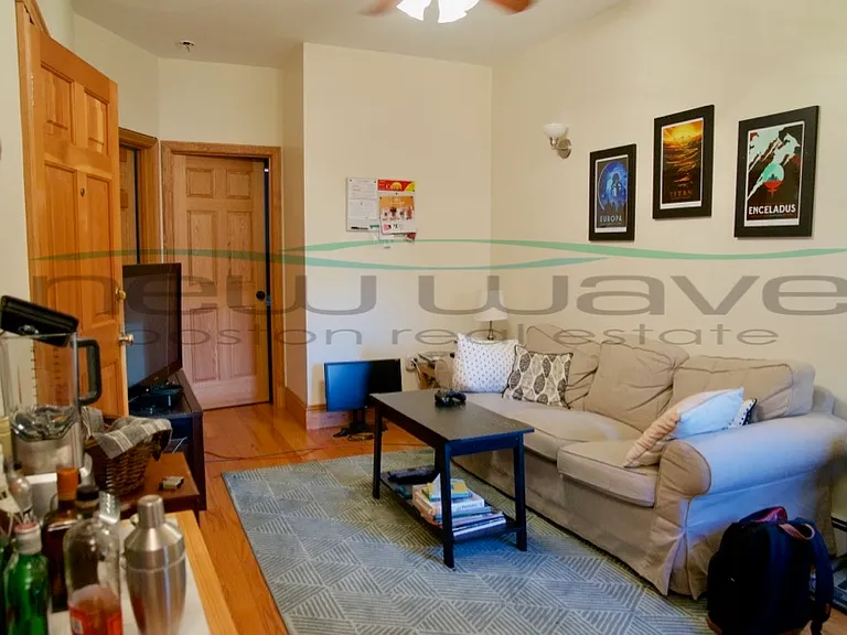 5 Phillips St #4 — Photo 8