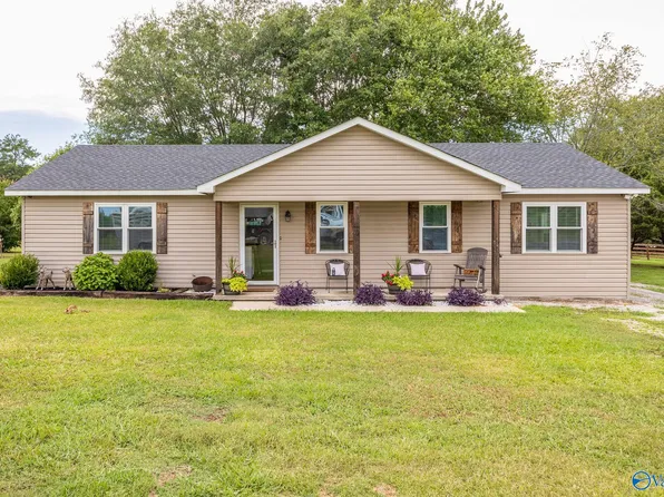 427 Gum Springs Rd, Hartselle, AL 35640