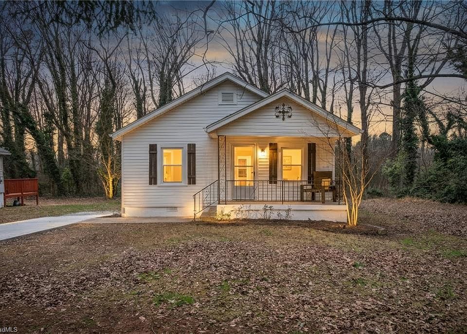 1st image of 912 Patton St