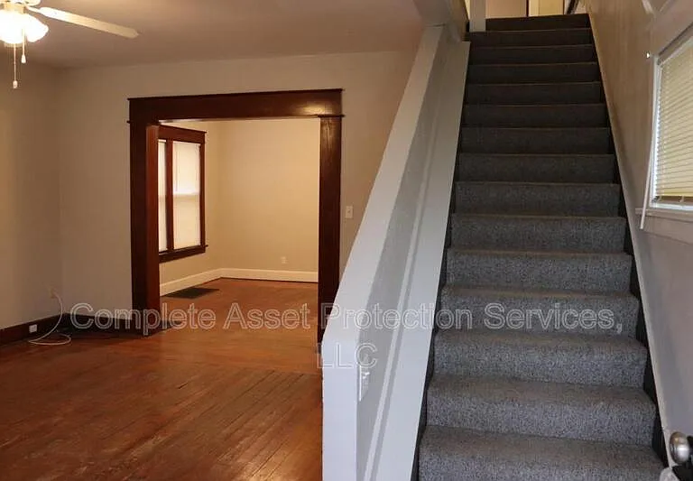 308 Harrison St — Photo 3