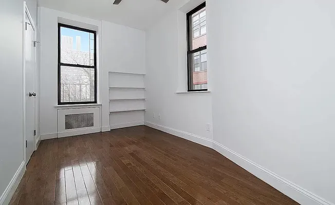 Rented by REAL New York | media 11