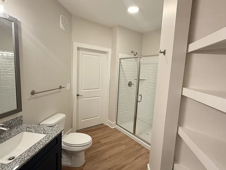 The Crest at Oakwood — Photo 175