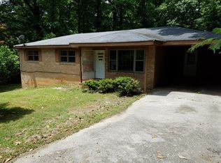 7009 Debbie Ln, Lithia Springs, GA 30122