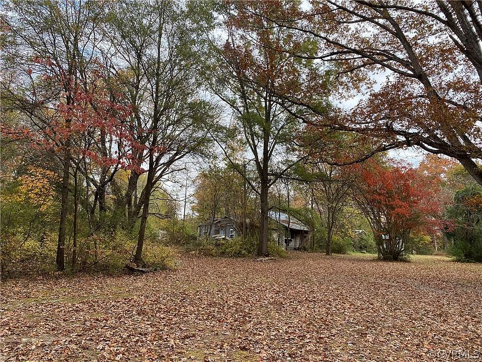 2nd image of 9035 Chester Rd