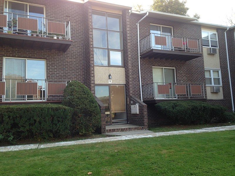 1st image of 421 Bloomfield Ave #D1-103