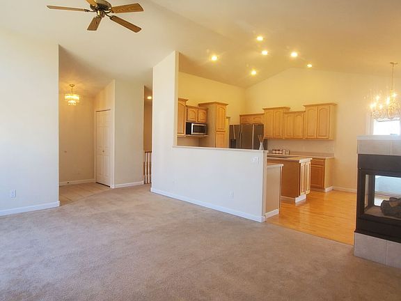 4th image of 2730 Troon Cir