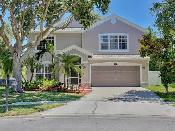 2592 Glasbern Cir, West Melbourne, FL 32904