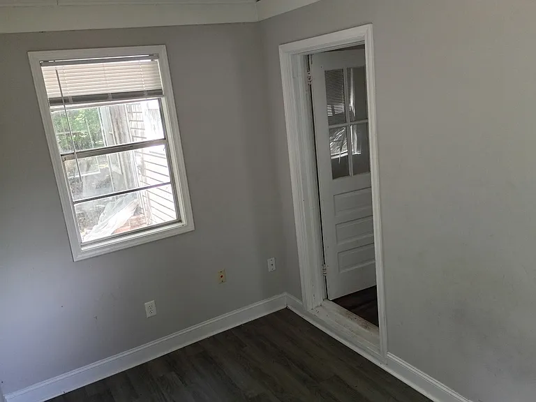 1450 Kingston Rd — Photo 14