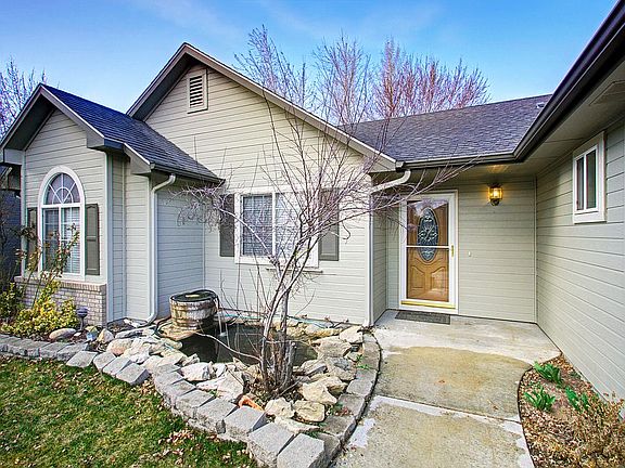 4th image of 3134 E Mackay Dr