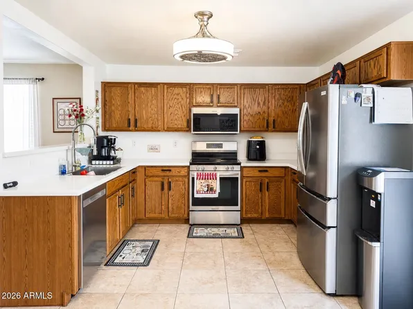 2357 E MEADOW CREEK Way, San Tan Valley, AZ 85140