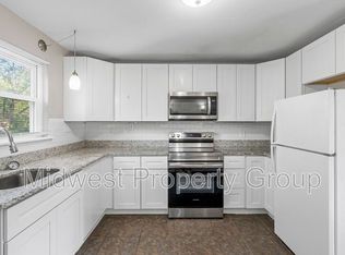 615 Lynn Haven Ln, Hazelwood, MO 63042