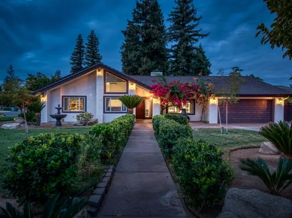 1661 S Waverly Ln, Fresno, CA 93727