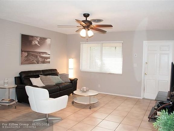 4th image of 4540 NE 16th Ave