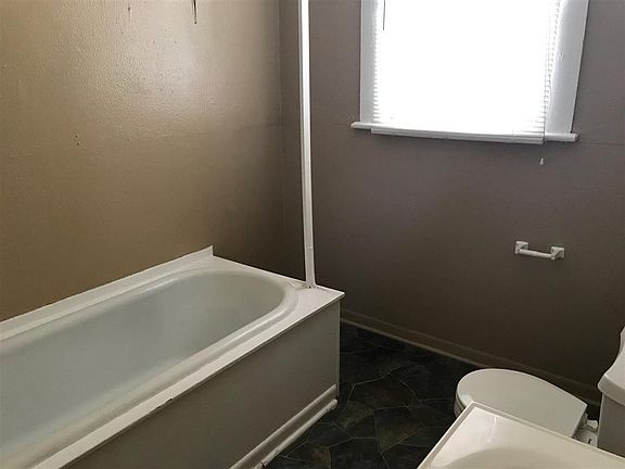 20173513-11_10182018