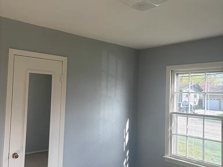 508 NW Obrien Rd — Photo 10
