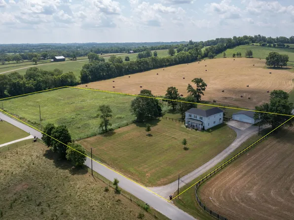 1527 Cummins Ferry Rd, Versailles, KY 40383