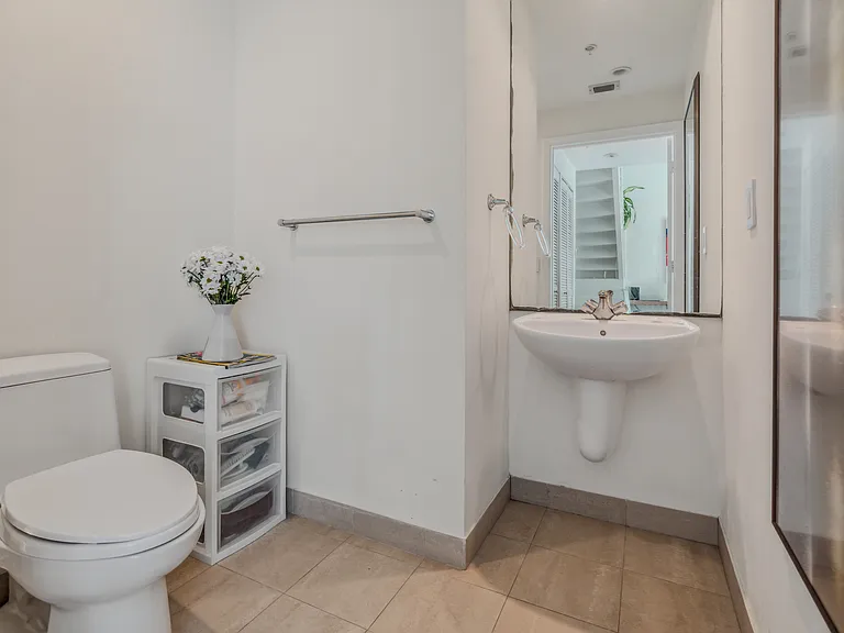 7700 Collins Ave #3 — Photo 15