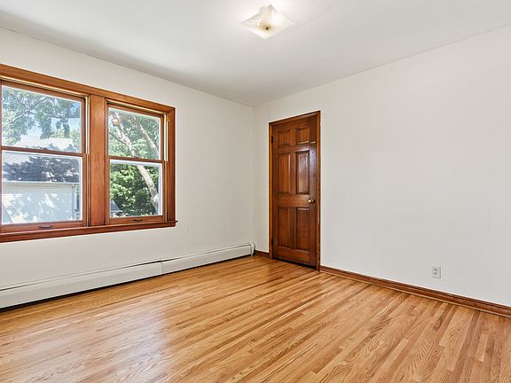 4th image of 794 Randolph Ave #2