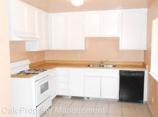 3905 Tully Rd APT 2, Modesto, CA 95356