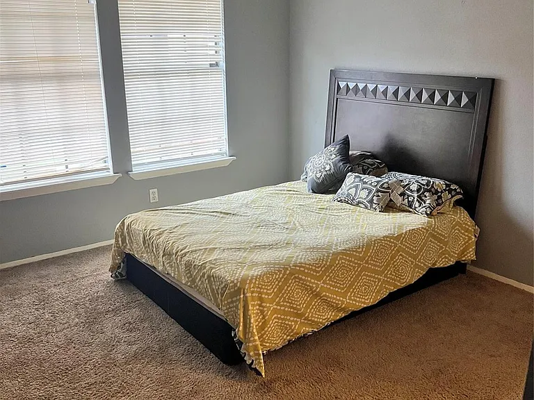 200 Pecan Dr #801 — Photo 6
