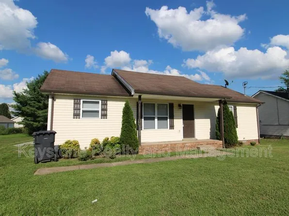 1920 Timberline Cir, Oak Grove, KY 42262