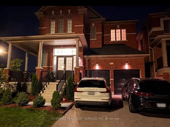 1 Frank Kelly Dr, East Gwillimbury, ON L9N 0V2