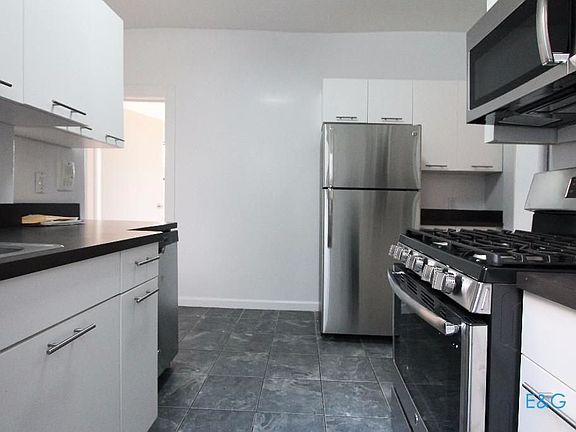 3rd image of 519 W 143rd St APT 41