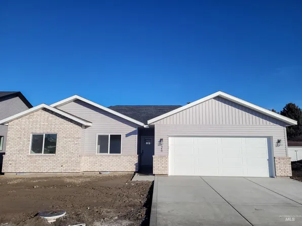 540 Oxford St, Burley, ID 83318