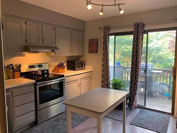 5th image of 3430 Stonehenge Sq