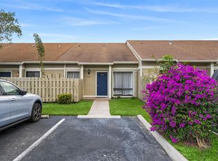 11166 NW 37th St, Sunrise, FL 33351