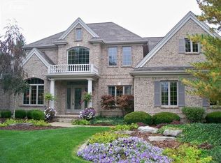 3274 Fieldstone Dr, Flushing, MI 48433