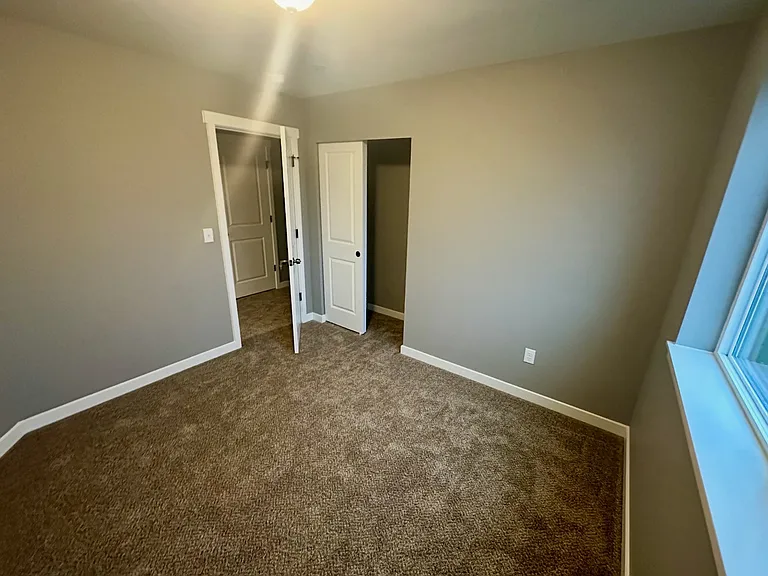9802 201st Street Ct E — Photo 12