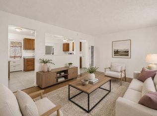 341 60th St NW, Albuquerque, NM 87105