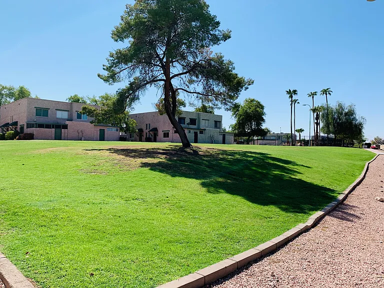 1500 W Rio Salado Pkwy — Photo 5