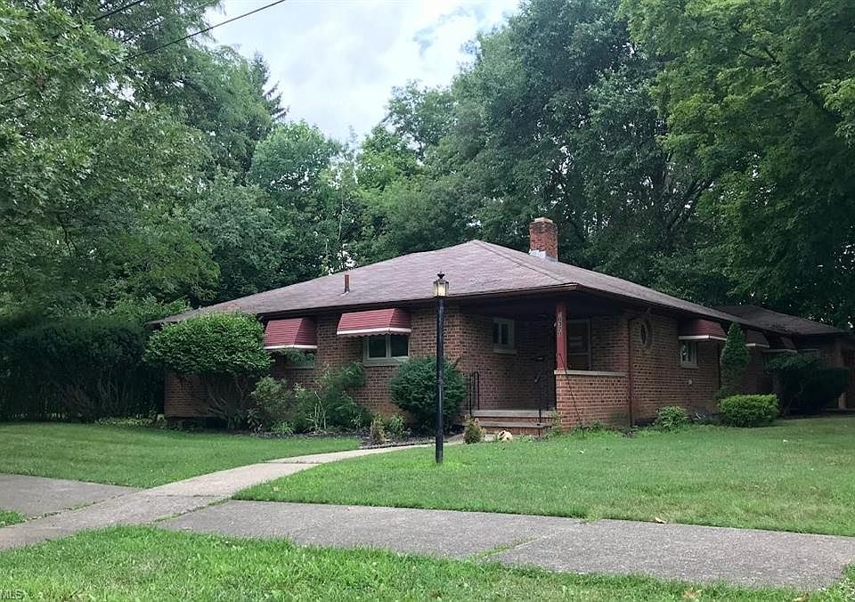 1st image of 10320 Halcyon Dr