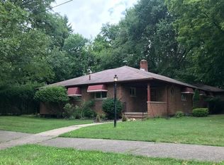 10320 Halcyon Dr, Parma Heights, OH 44130