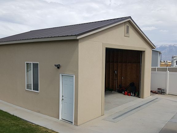 2nd image of 5652 W Gold Stone Dr