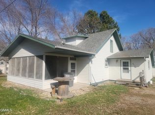 616 1st Ave NE, Streeter, ND 58483