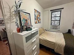 135 Dupont St APT 8, Brooklyn, NY 11222