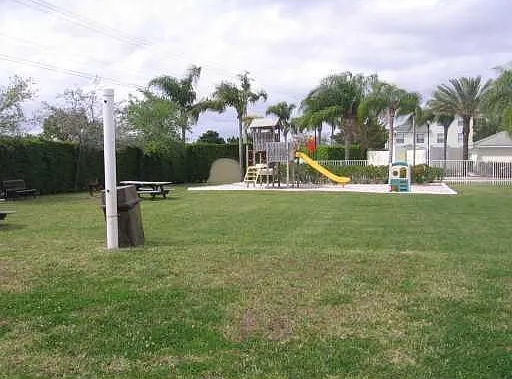 2100 Greenview Shores Blvd #519 — Photo 23