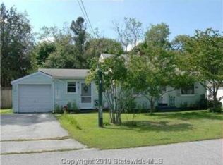 47 Weeden Dr, Warwick, RI 02818